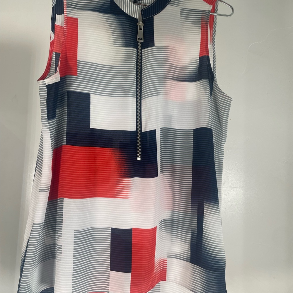 Alfani  Petite Blue Red Graphic Zippered Tank Top. Pre owned